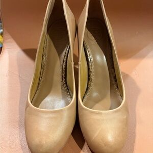 Tory Burch Tan Heels
